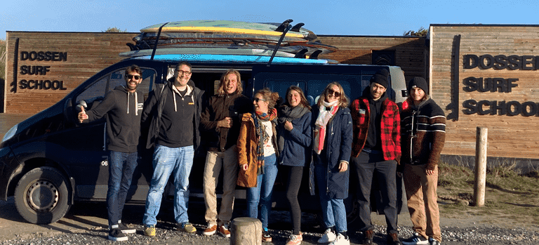 Les stagiaires de la Dossen Surf School en route pour Oléron