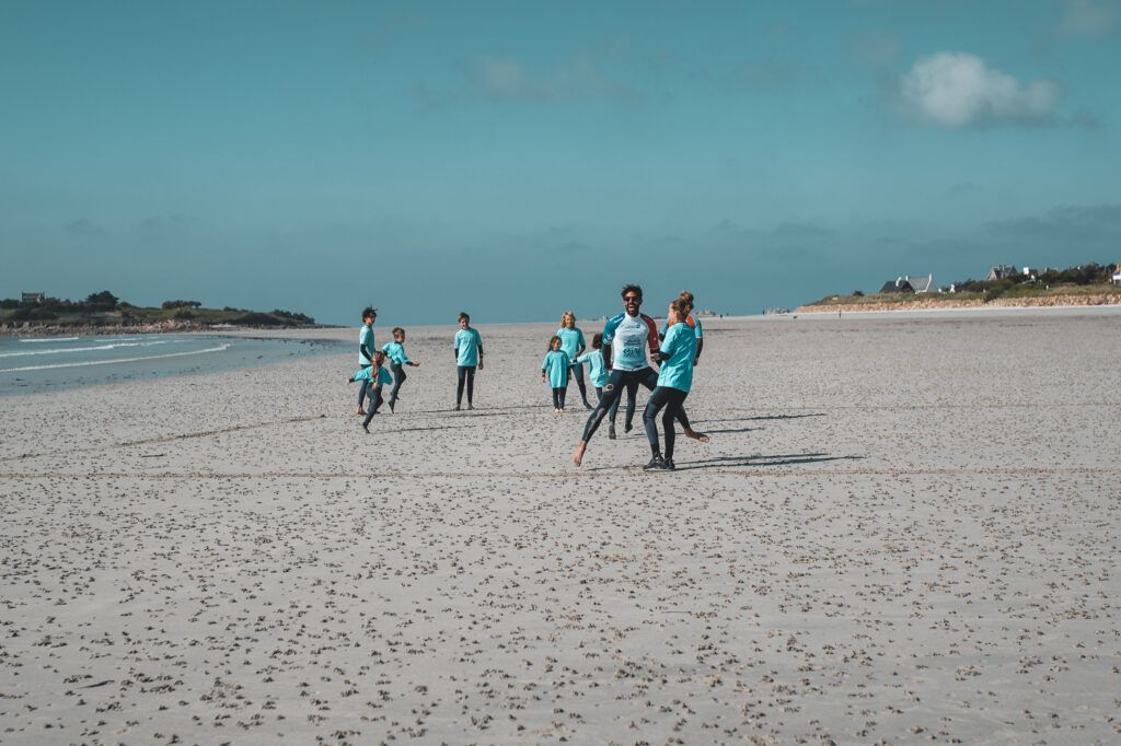 Ecole de Surf à santec : Dossen Surf School vous écoute